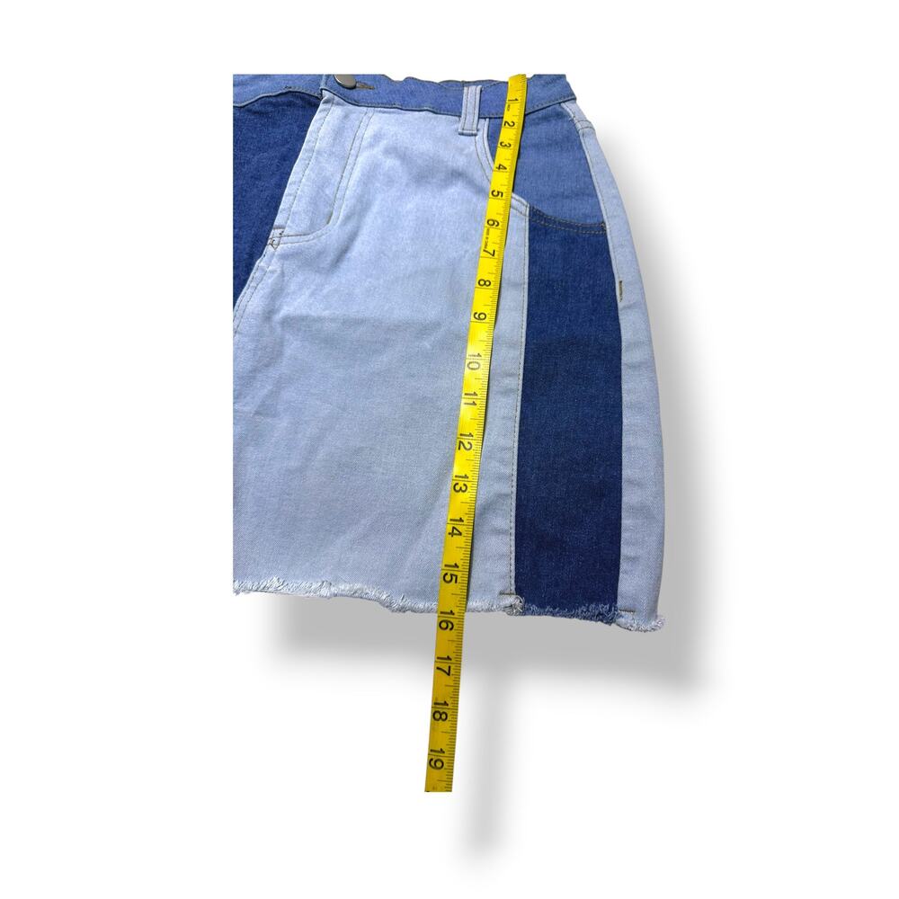 Grace Karin Two-Tone Patchwork Denim Raw Hem Mini Skirt Size Large - Picture 3 of 6
